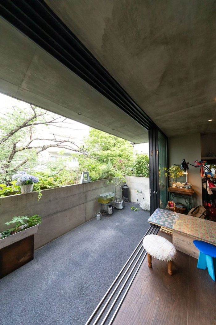 外に閉じ中に開く緑の家緑道の緑と一体化したRC造の立体庭園 | Green | 100%LiFE-3