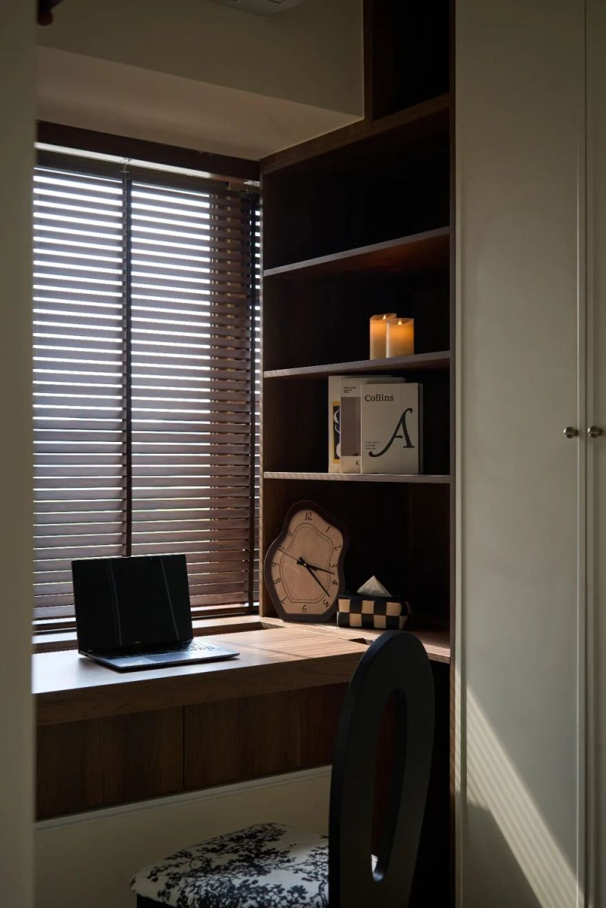 宝安·和荣西湾I76m²复古美拉德风,岛台、衣帽间、浴缸样样俱全-48