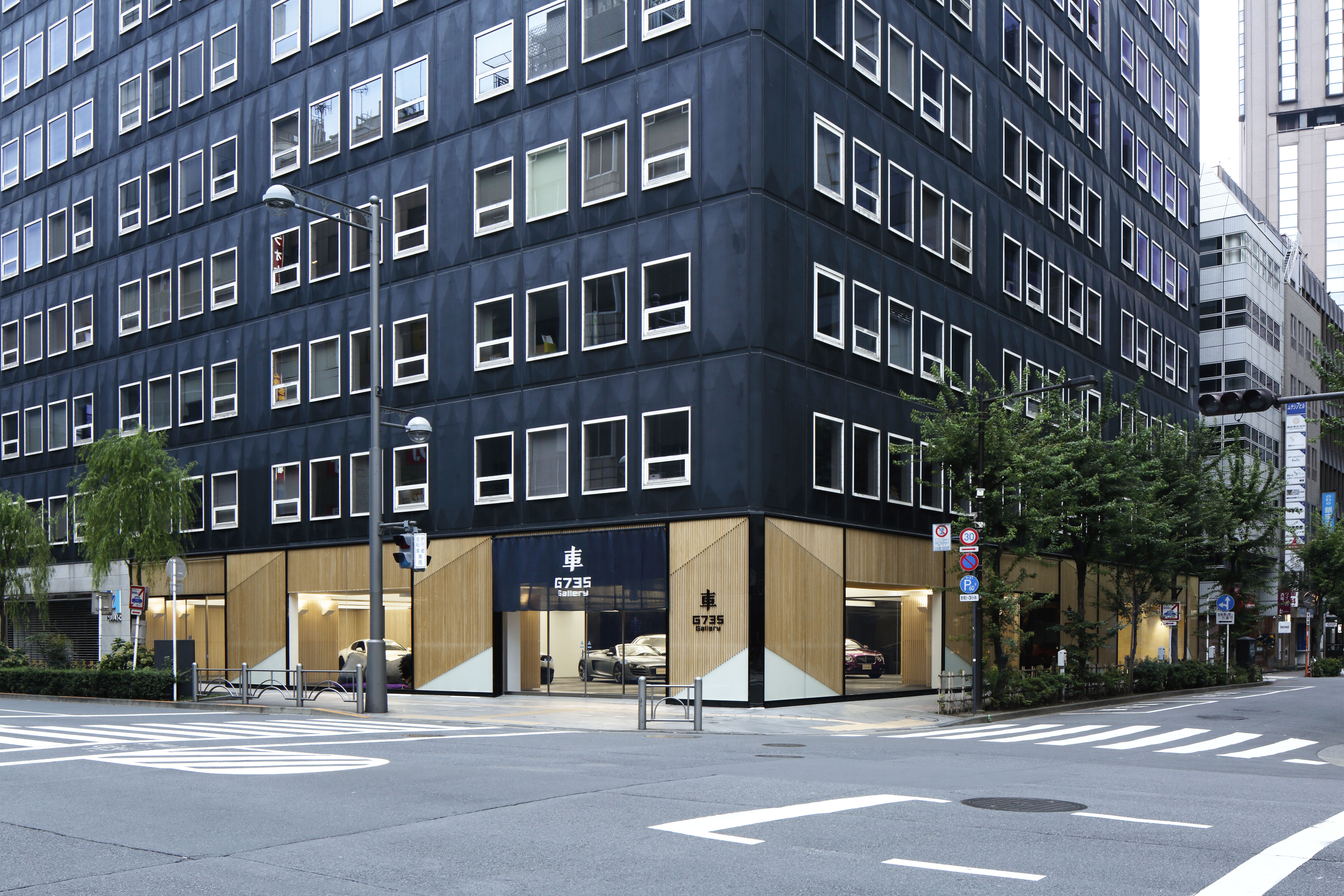 东京银座汽车画廊-11