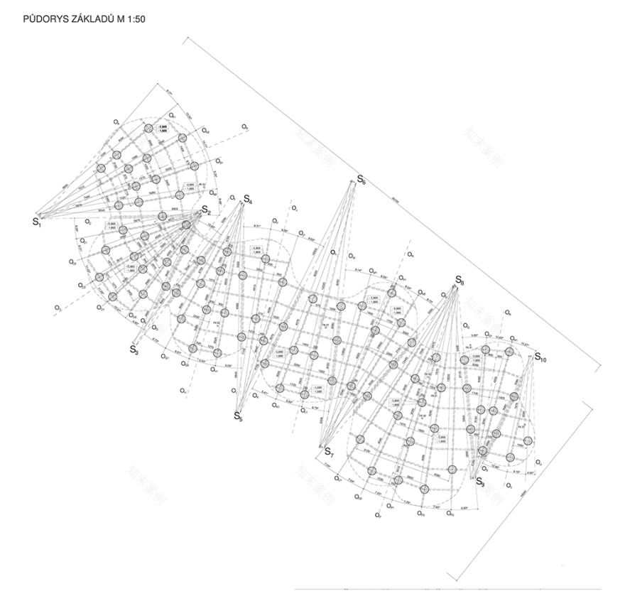 带摄影工作室和画廊的家庭住宅项目-13
