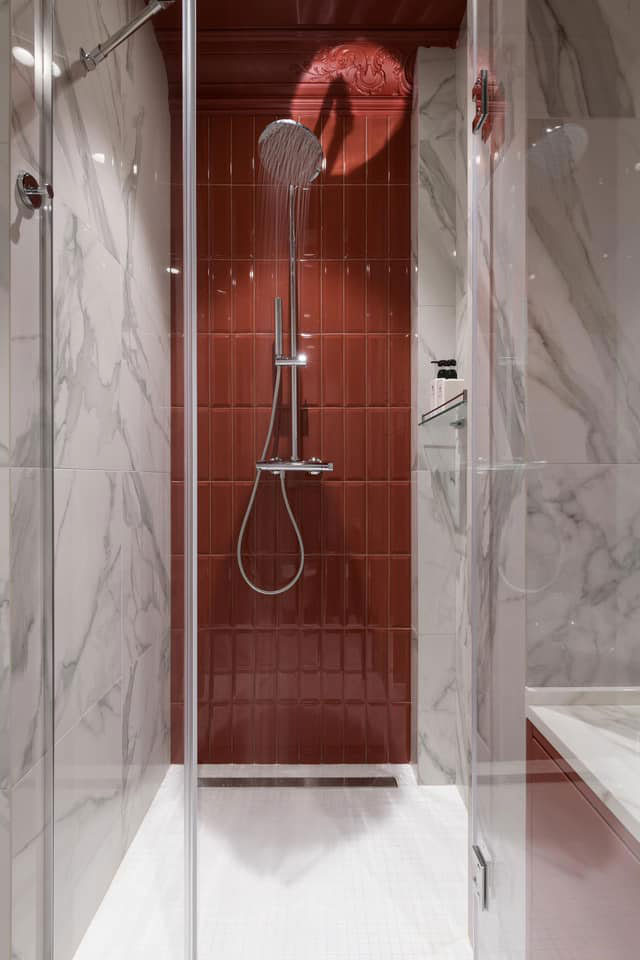 基辅现代公寓的古典艺术设计-13