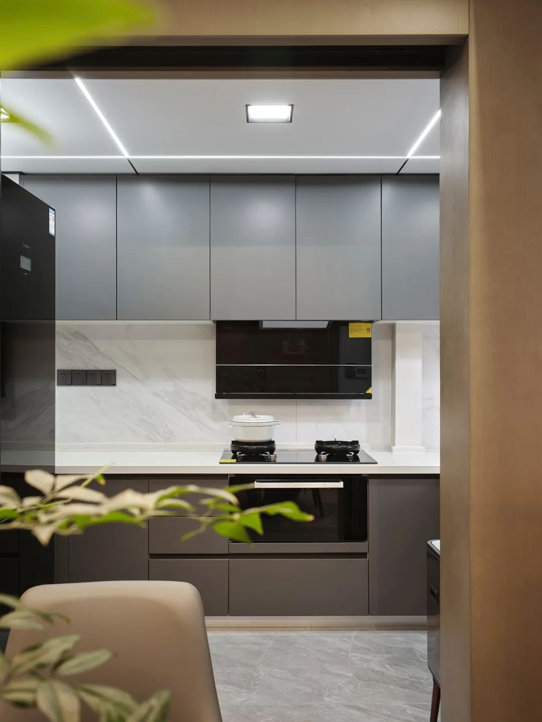 现代轻奢三居,打造都会女郎Kiko的理想家丨中国上海丨林时垚-84