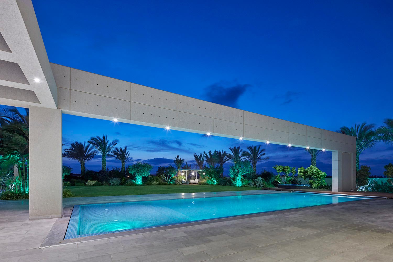 Spacious house that could host a lot of people at any given time by Echo Design   Page 2 of 2   CAANdesign  Architecture and home design blog-12