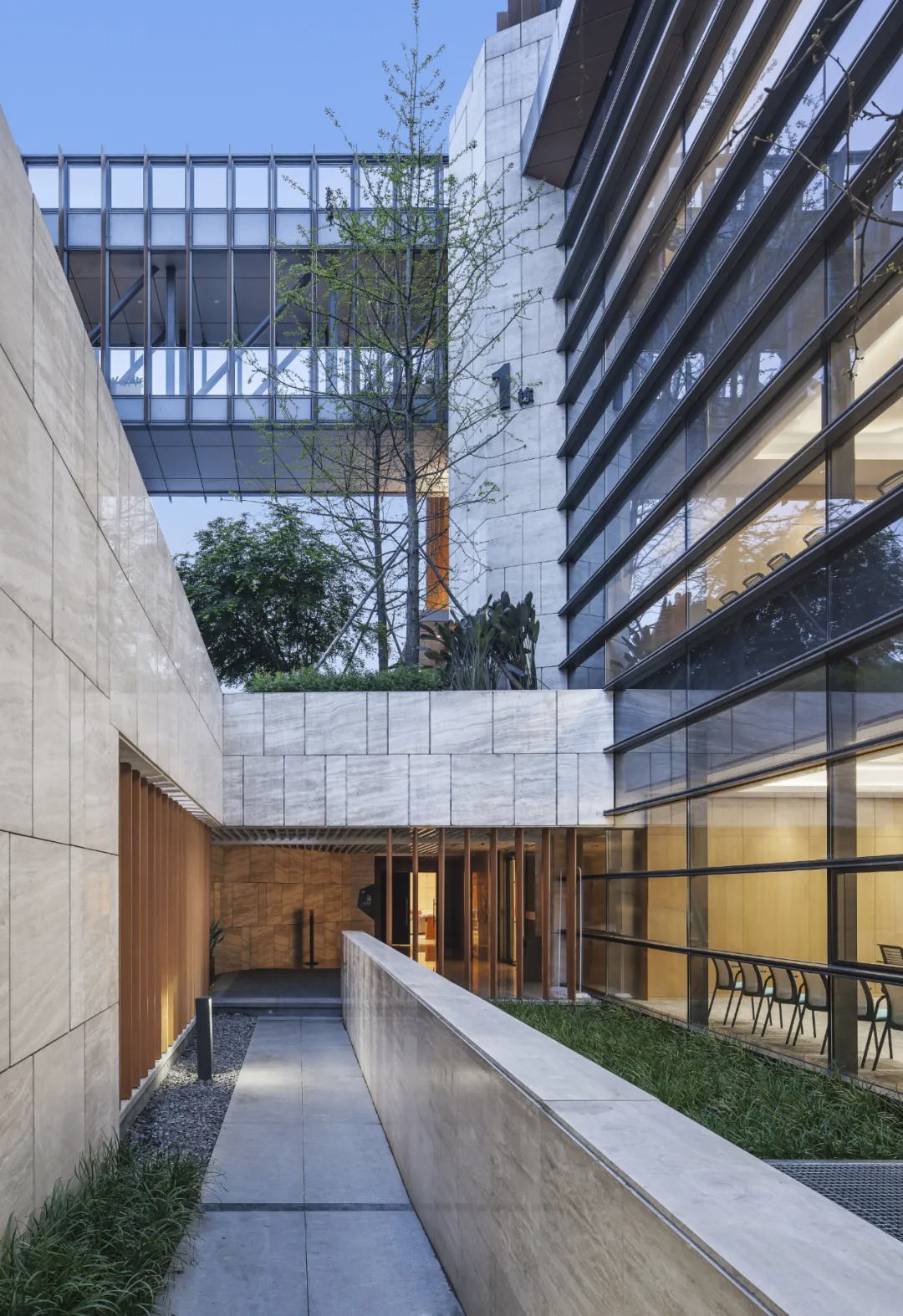  骏地设计丨成都麓湖郎酒集团总部 建筑设计 丨中国四川-46