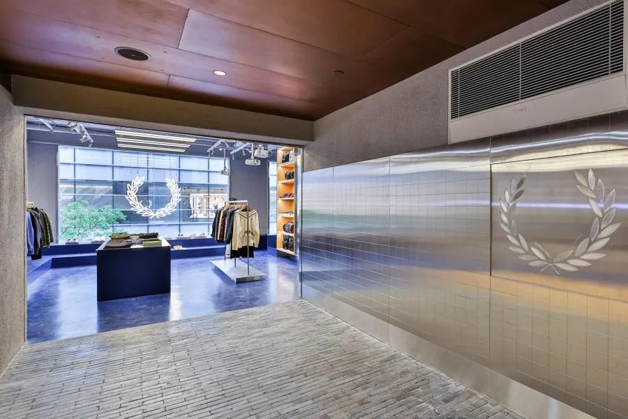 FRED PERRY 上海新天地特别旗舰店-9