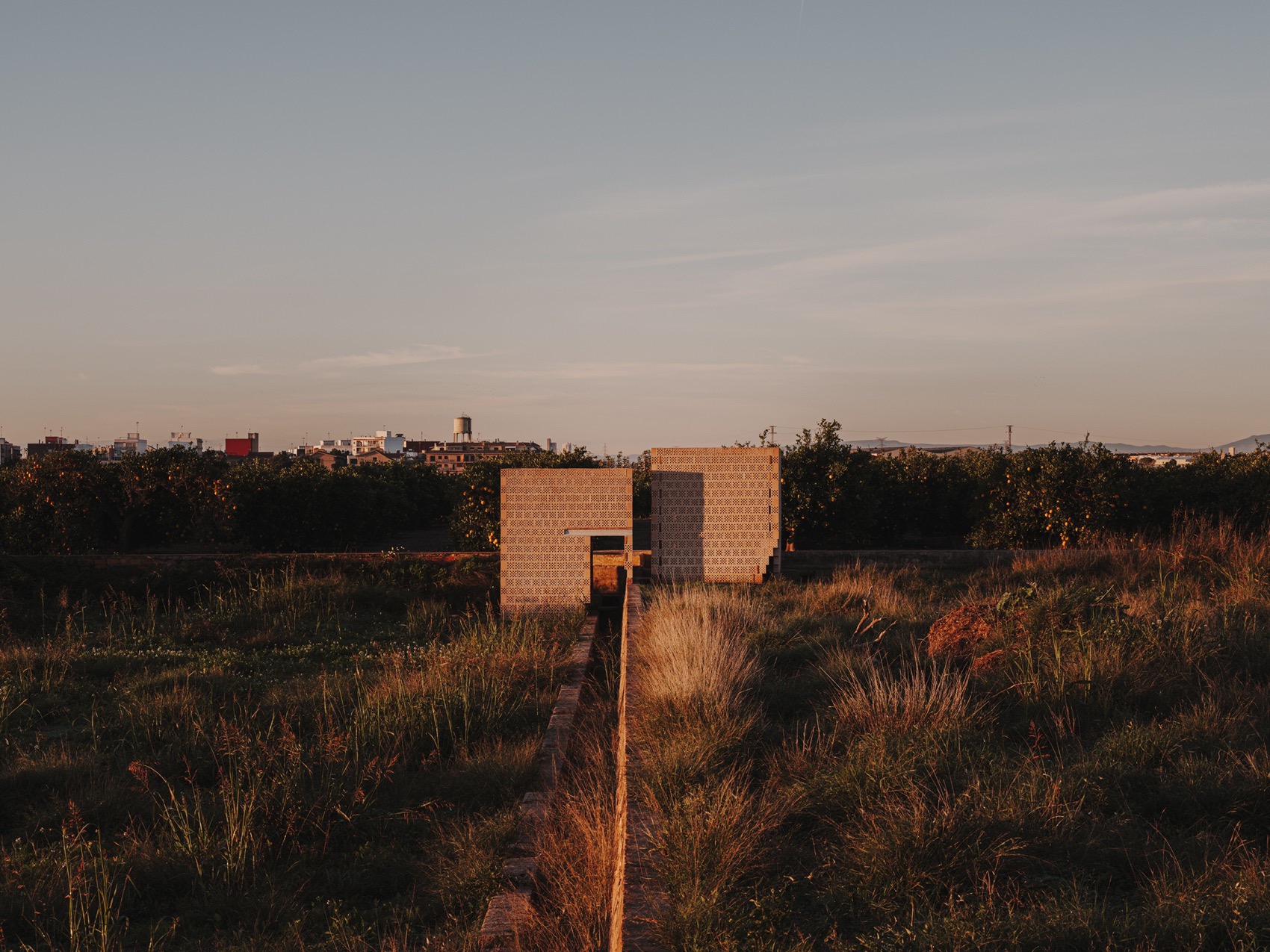 “隐秘围合”丨西班牙丨Alejandro Martínez del Río-3