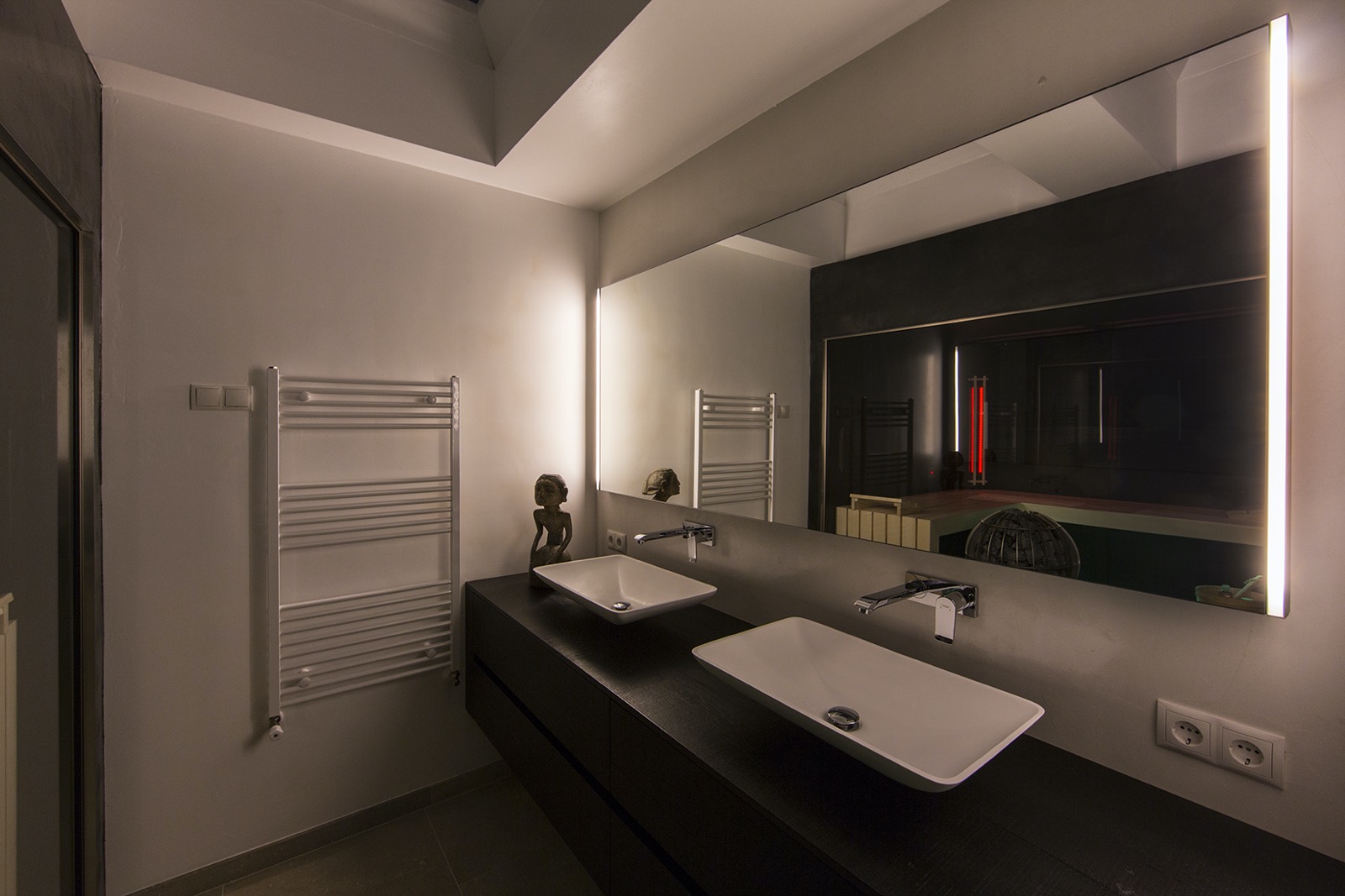 Complete wellness villa Heeze-5