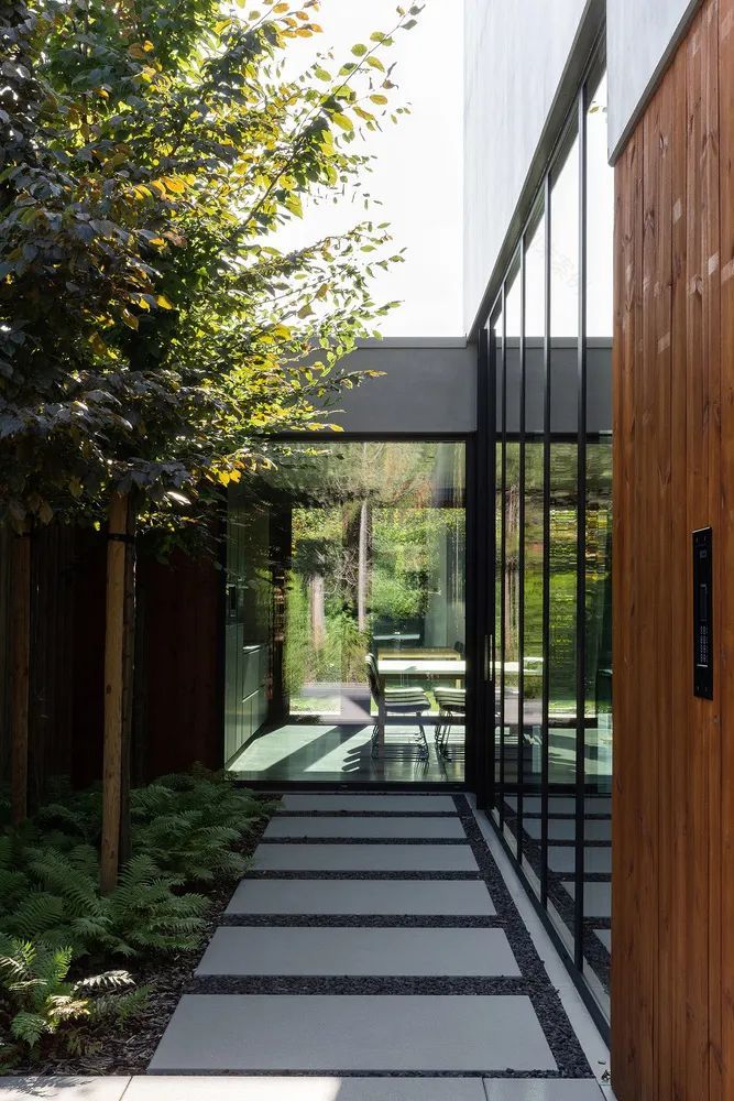 比利时混凝土住宅,温暖现代的可持续发展之家-14