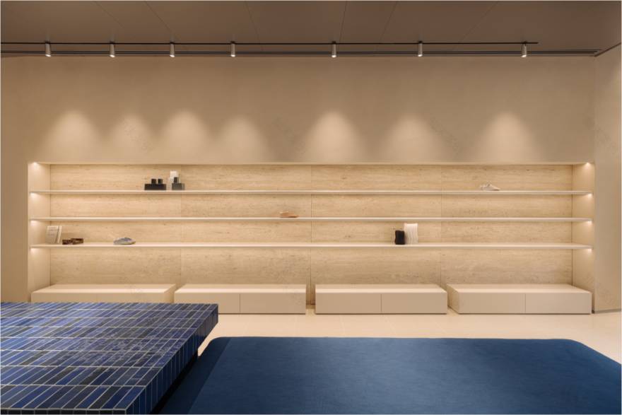 西班牙运动鞋品牌HOFF阿姆斯特丹零售店丨荷兰阿姆斯特丹丨马德里室内设计及建筑事务所El Departamento-12