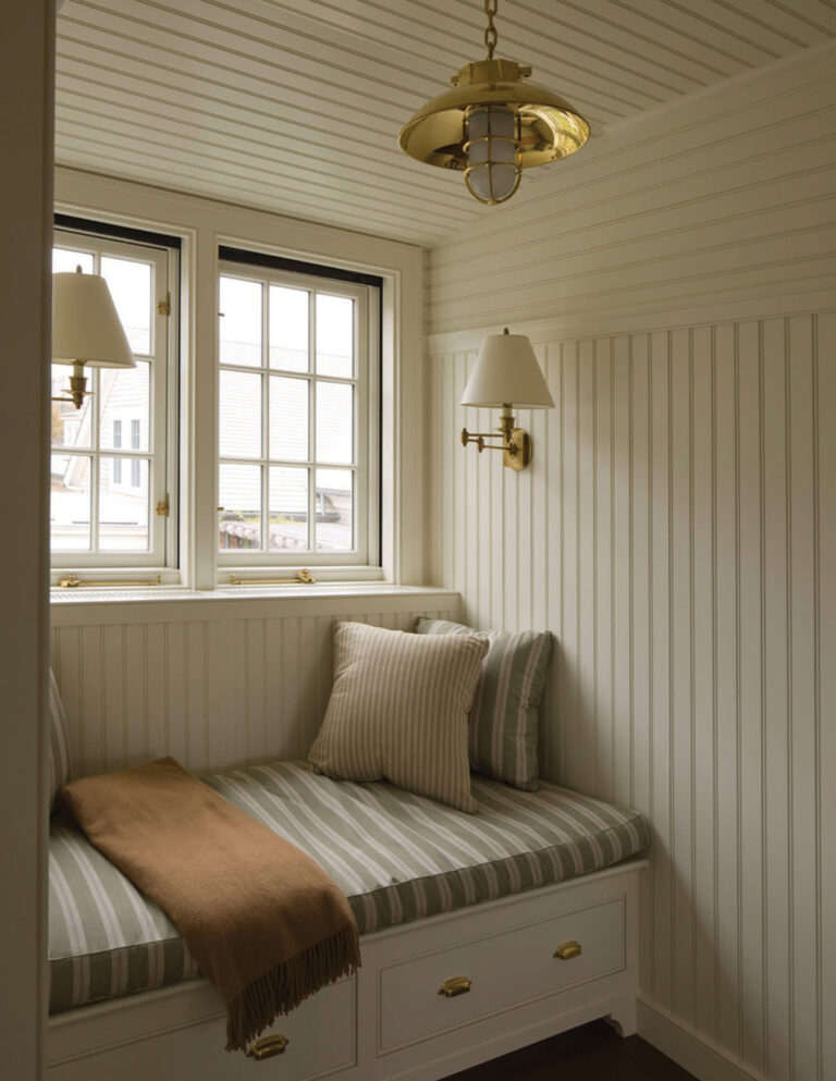 Greek Revival House on Martha’s Vineyard | Ferguson & Shamamian-10