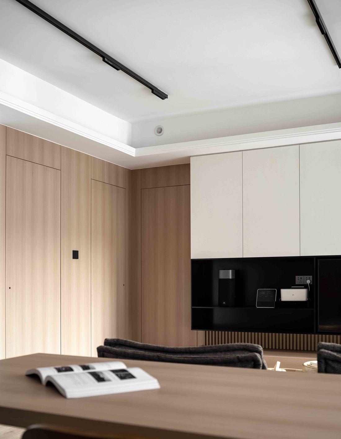 地升幕布++旋转餐桌·116m²精装房改造丨中国广州丨吴思昊-57