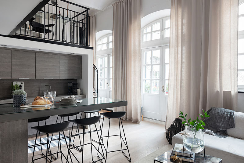 斯德哥尔摩 4.5 米高挑空小复式公寓-1