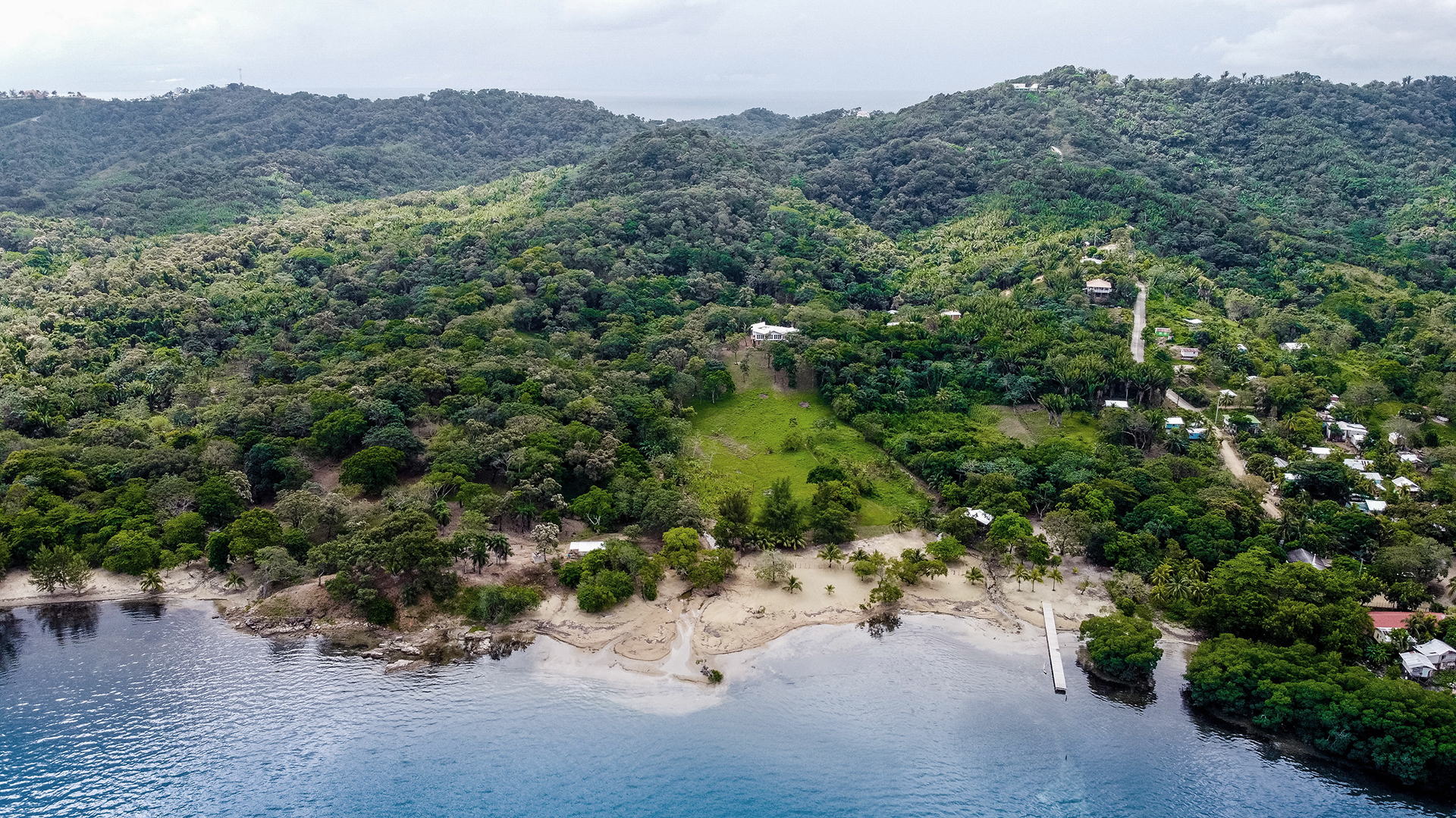 贝塔大楼丨洪都拉斯丨Taller ACÁ-35