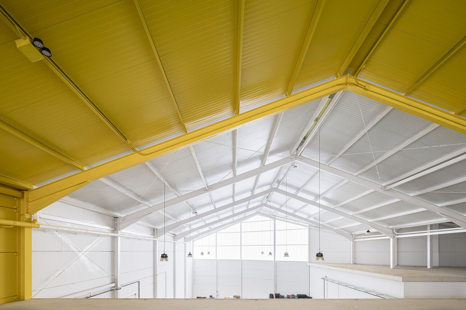 西班牙水果和蔬菜中心Raspa y Amagado建筑丨FORarquitectura-32