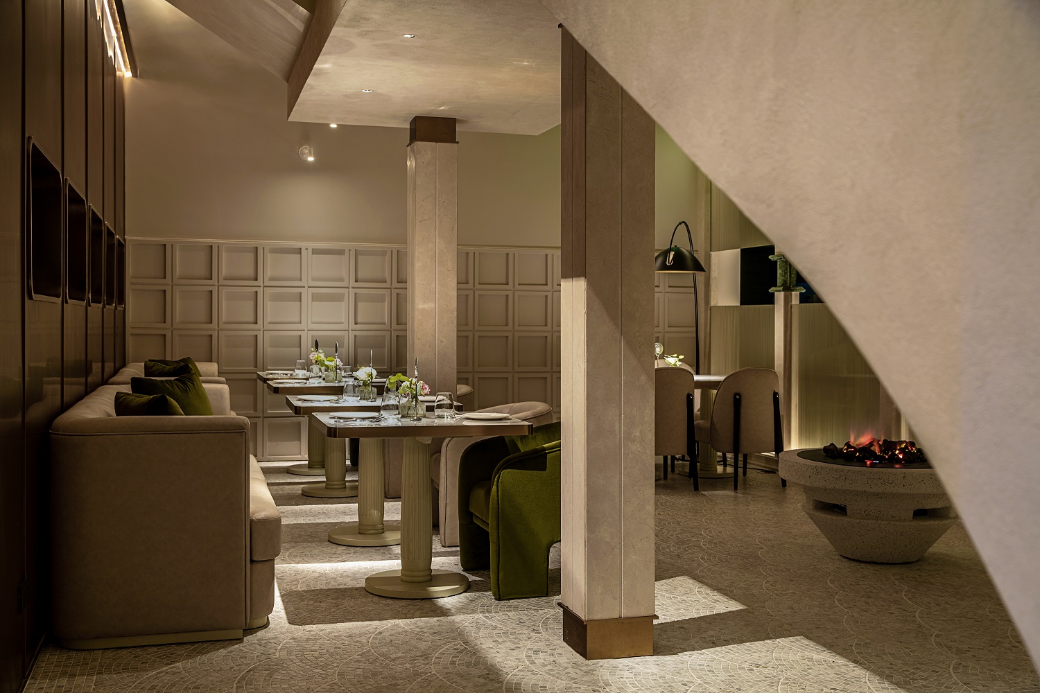 森榄•漂浮露台西餐厅丨中国重庆丨重庆顺意装饰公司-8