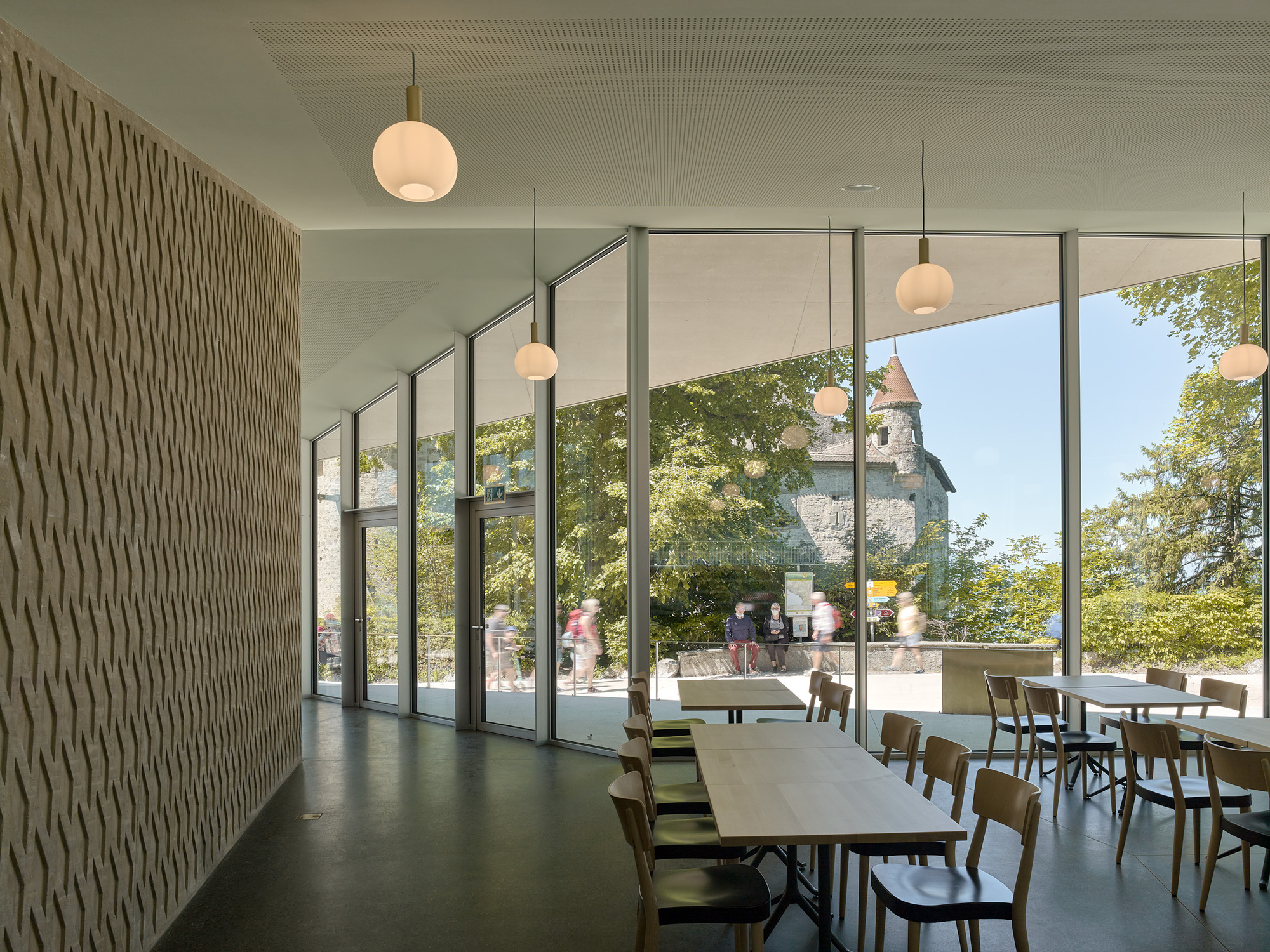 Jardin Anglais Cafe Pavilion / Dreier Frenzel Architecture + Communication-13