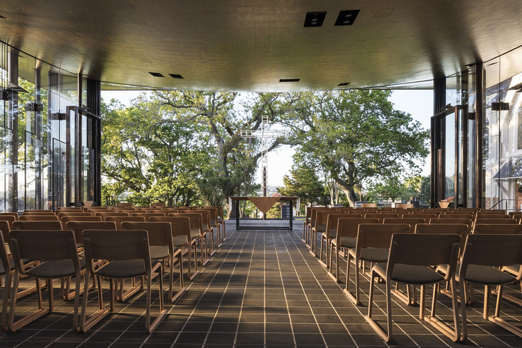 Bishop Selwyn Chapel  Fearon Hay Architects-11