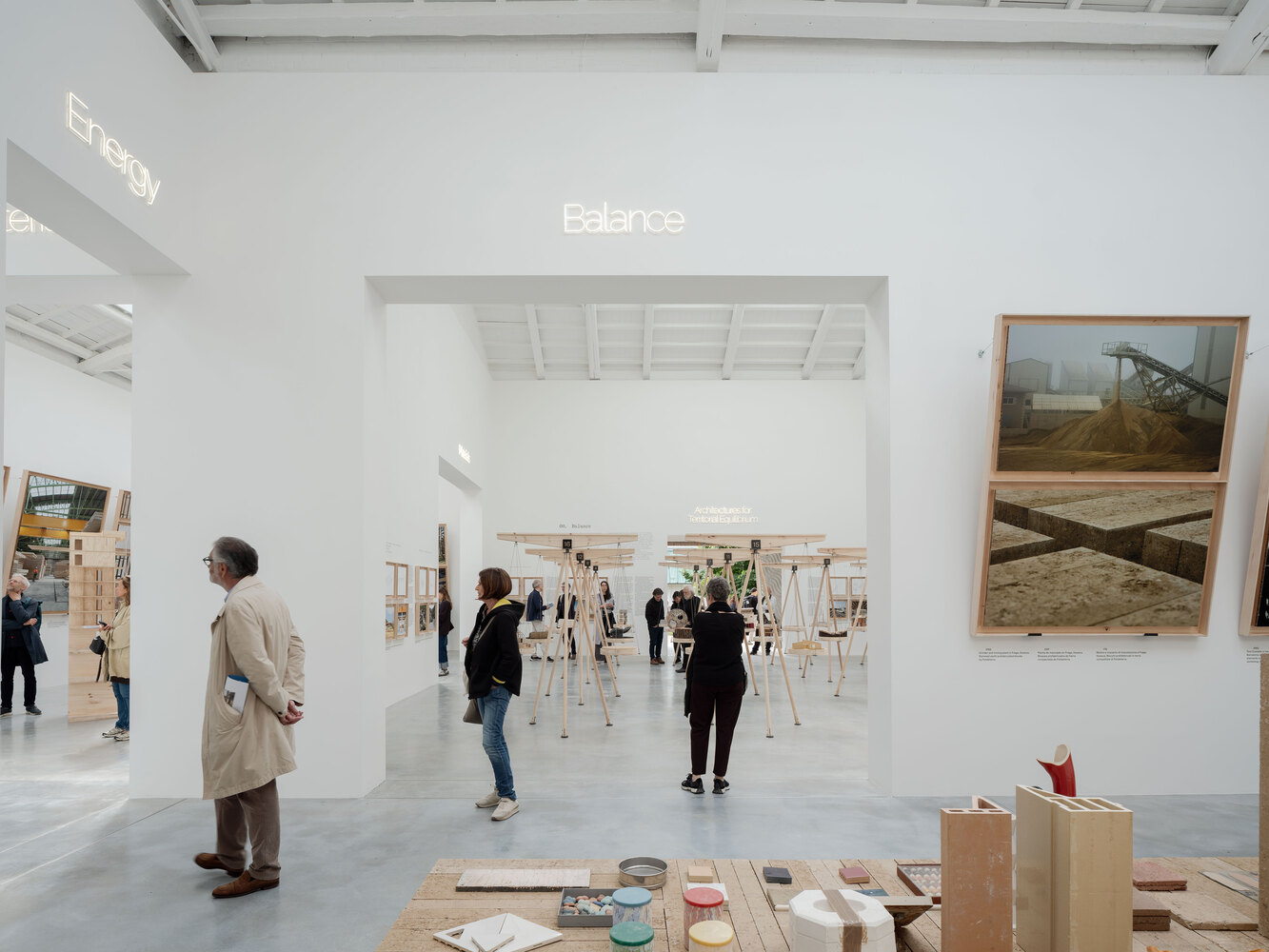 2025威尼斯建筑双年展西班牙馆“Internalities”展览丨法国尼斯-43