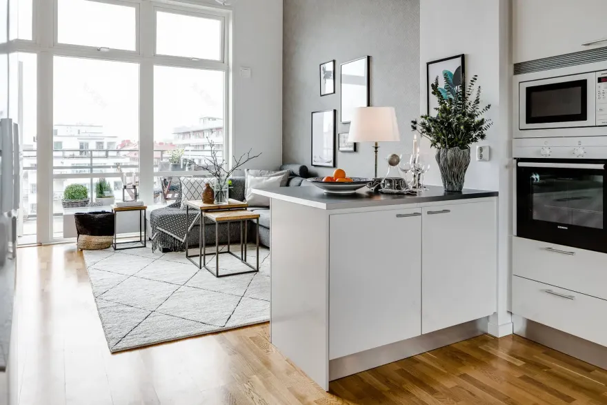 阁楼公寓的灰色魅力 | 超高天花板打造独特空间-8