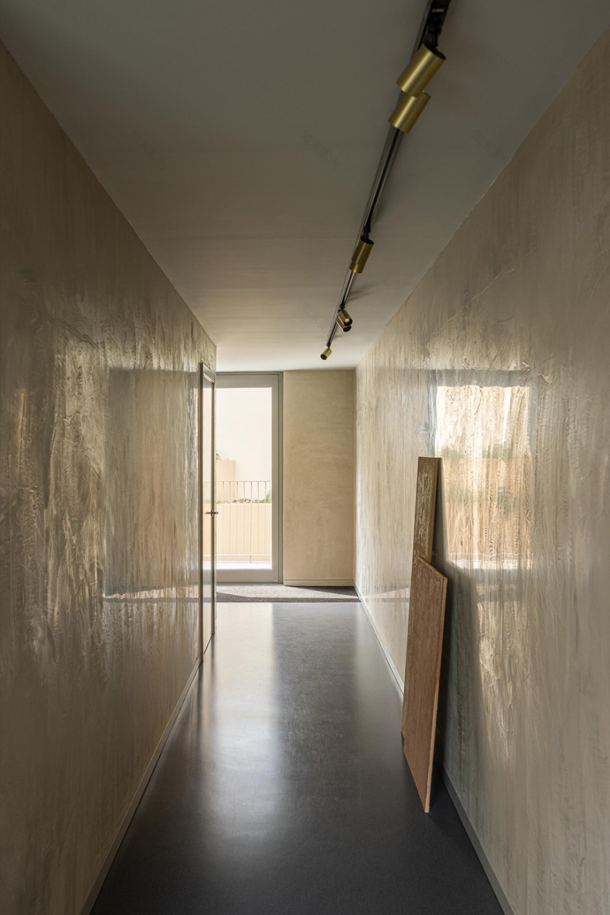 ERNESTO DO CANTO住宅区丨葡萄牙蓬塔德尔加达丨BOX arquitectos-244