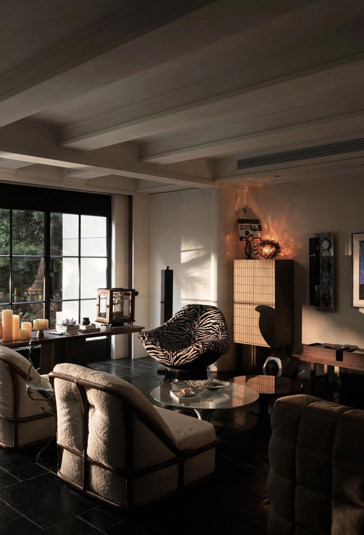 重庆無既萬溯设计 · 设计师于山自宅丨中国重庆-8