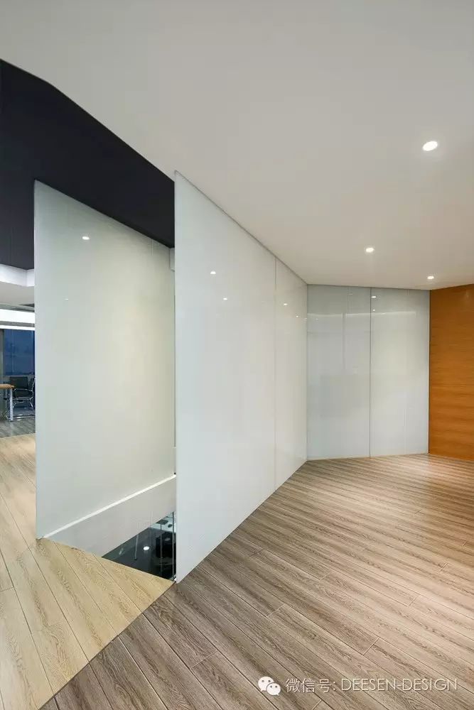 南京苏宁慧谷中心“无界”办公空间 | 不规则切割,化零为整-28