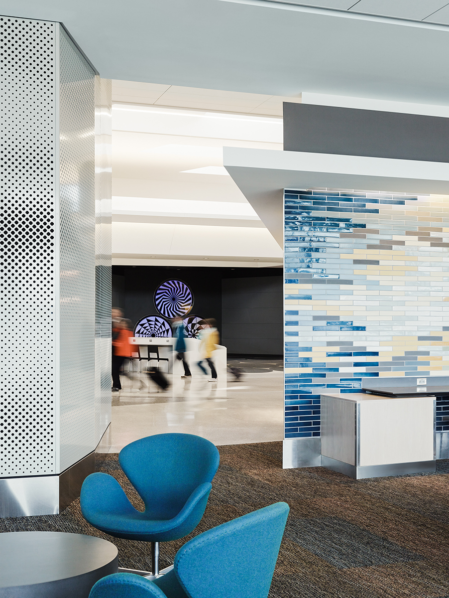 San Francisco International Airport, Boarding Area E | Gensler-18