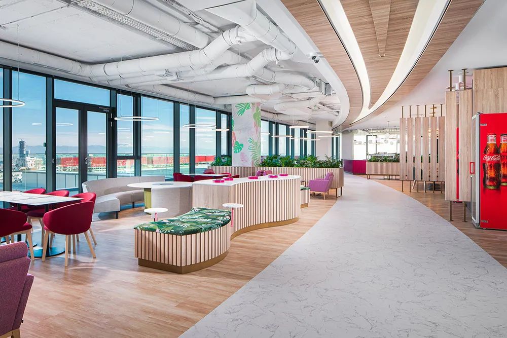 保加利亚可口可乐新办公室丨MoVe Architects-55
