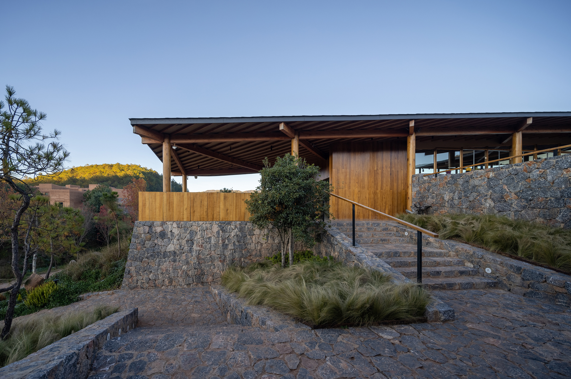 The Linden Centre Shaxi Community Campus / Anderson Anderson Architecture + Atelier FUN-26