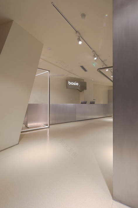 杭州"bosie"无性别实验室,未来感快时尚空间-20