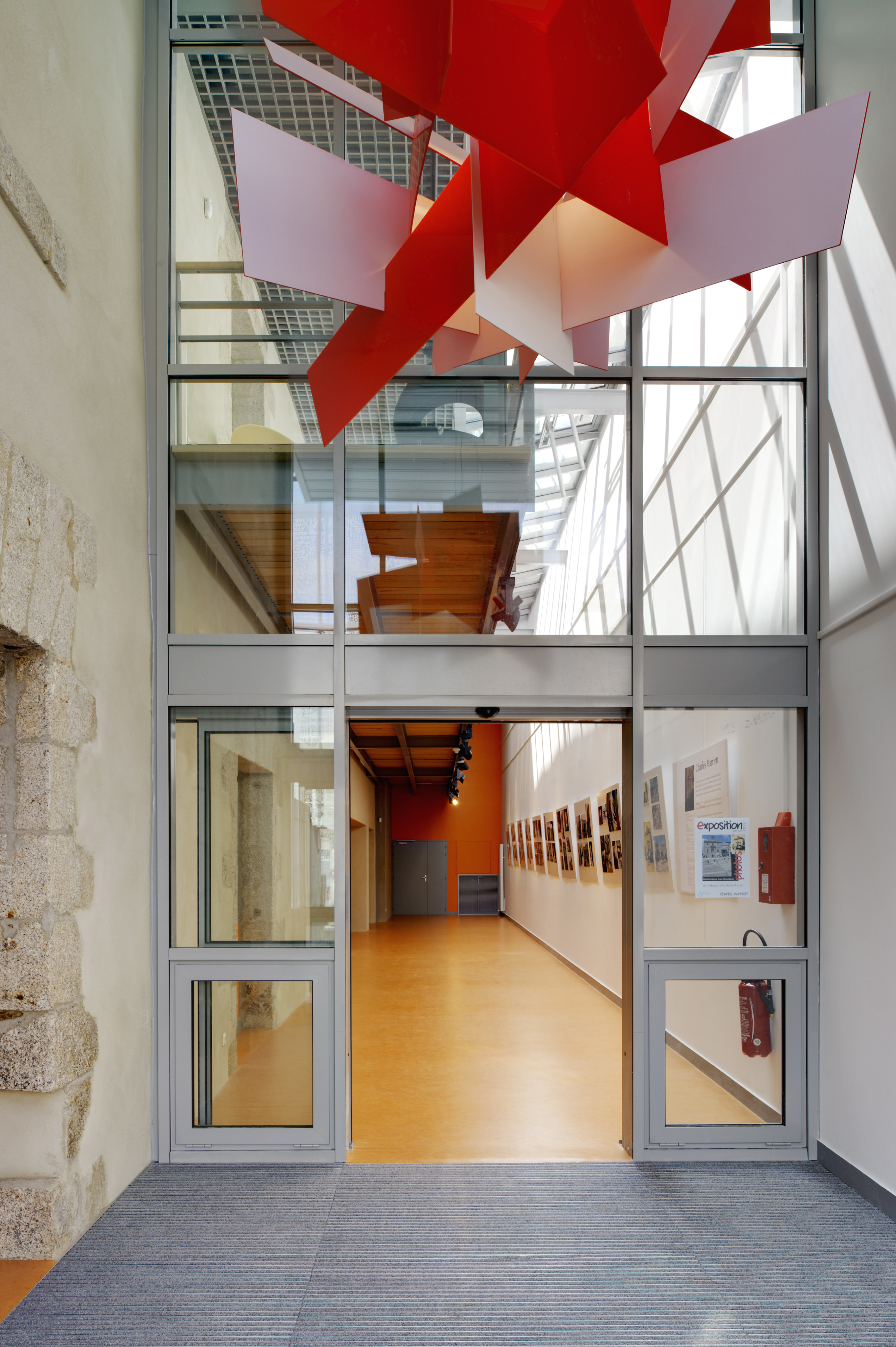 贝拉媒体图书馆-6