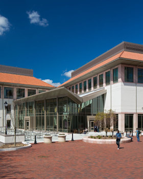 埃默里大学总体规划丨United StatesAtlanta丨HGOR