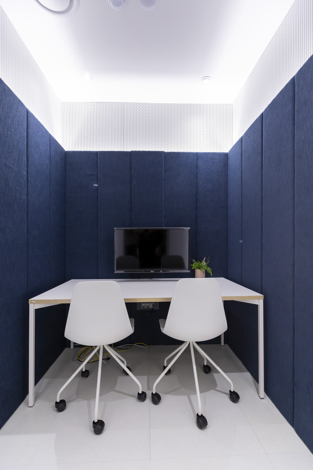 多元概念打造 200 平大型办公空间-30