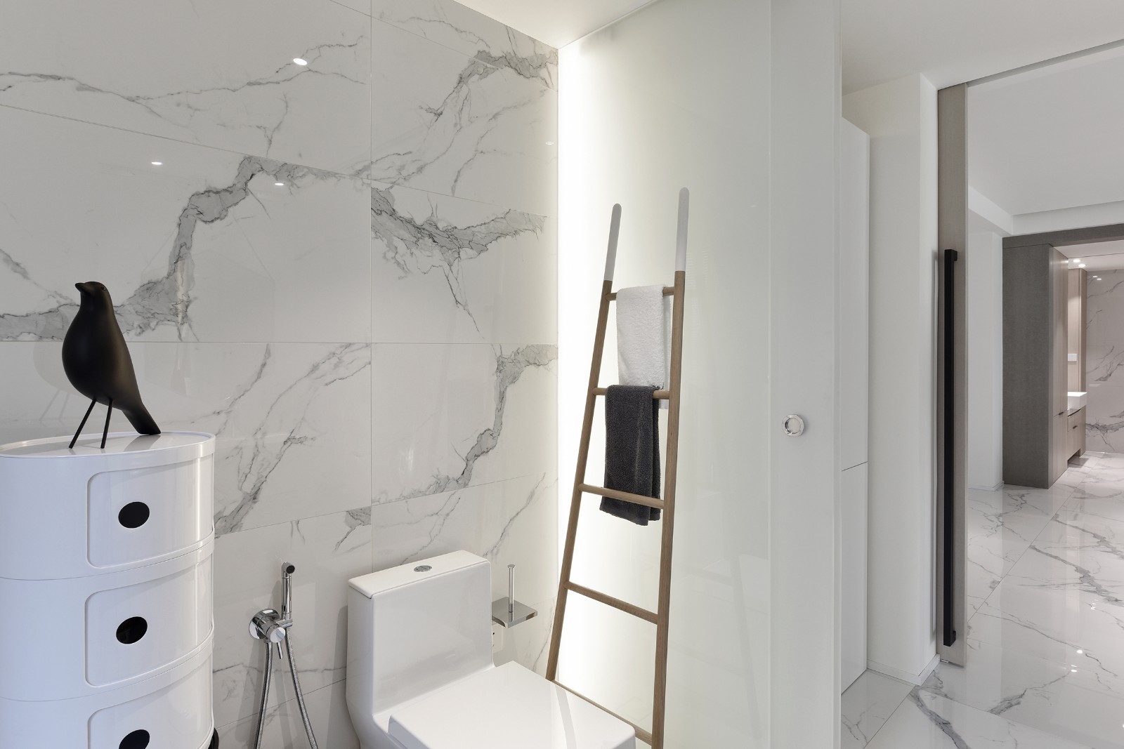 165㎡黑白现代,素简生活  王严民-31