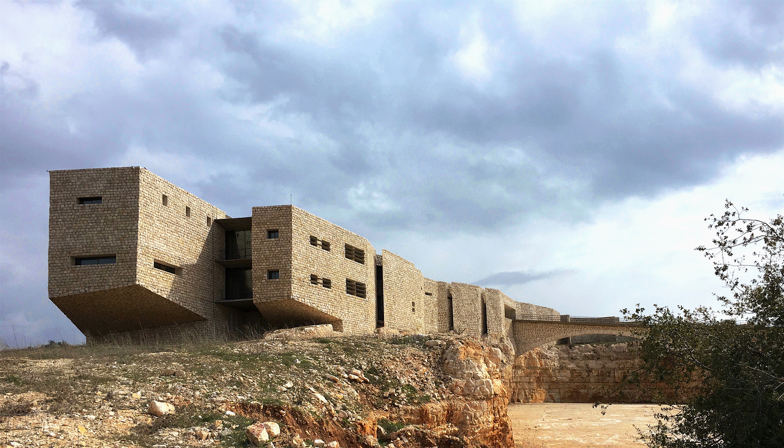 约旦皇家自然保护协会环境学院大楼-46