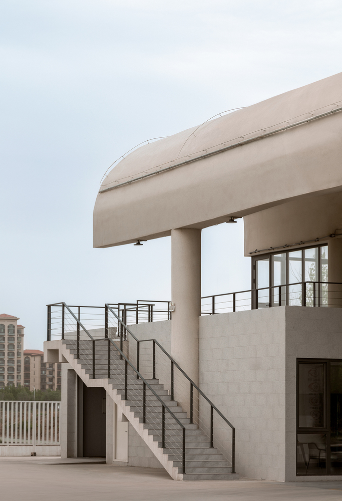 多元曲面屋顶的创新加油站设计丨中国东营-25