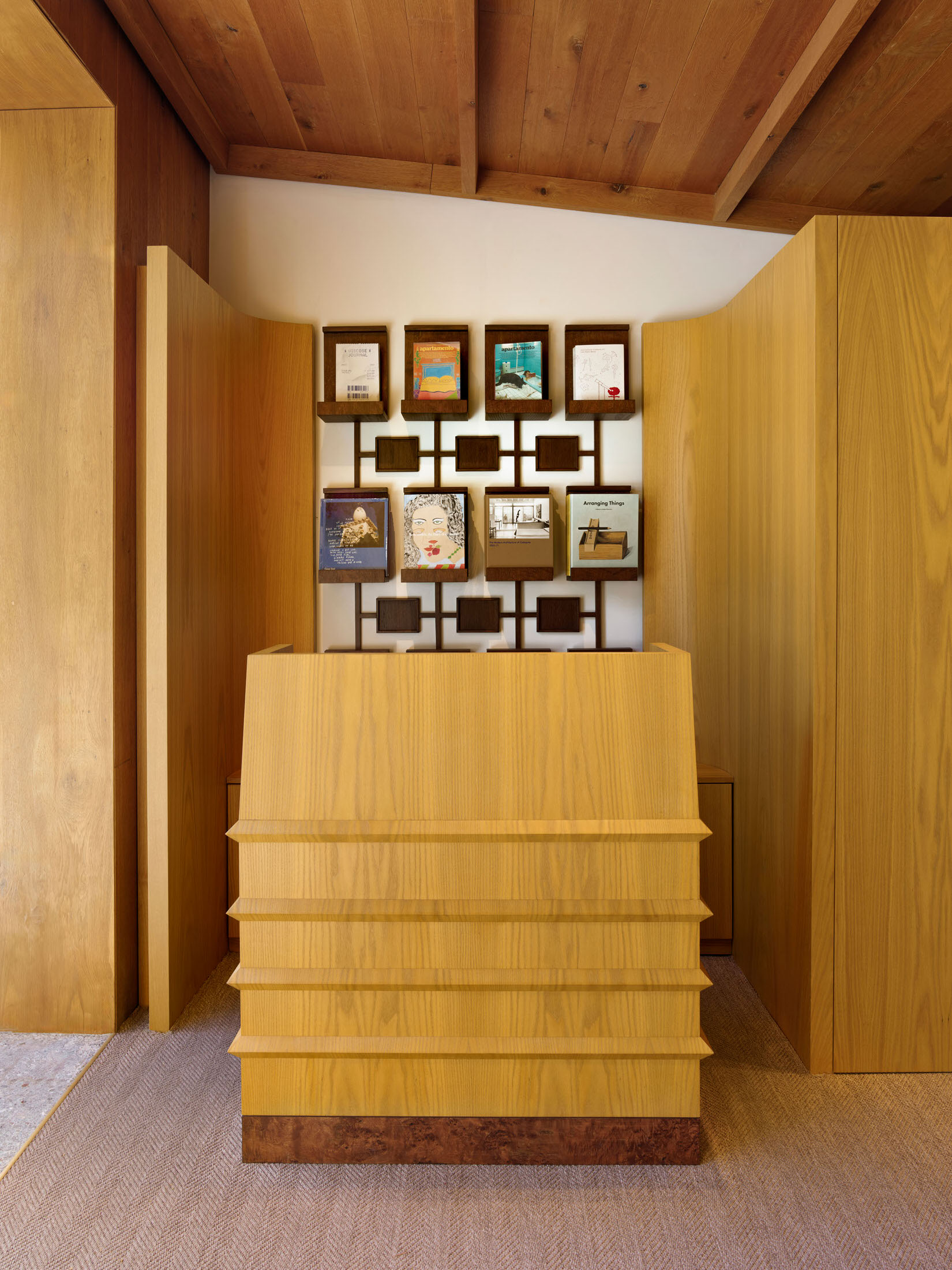 Best of Retail Interiors & Architecture | 2024 Archive.-16