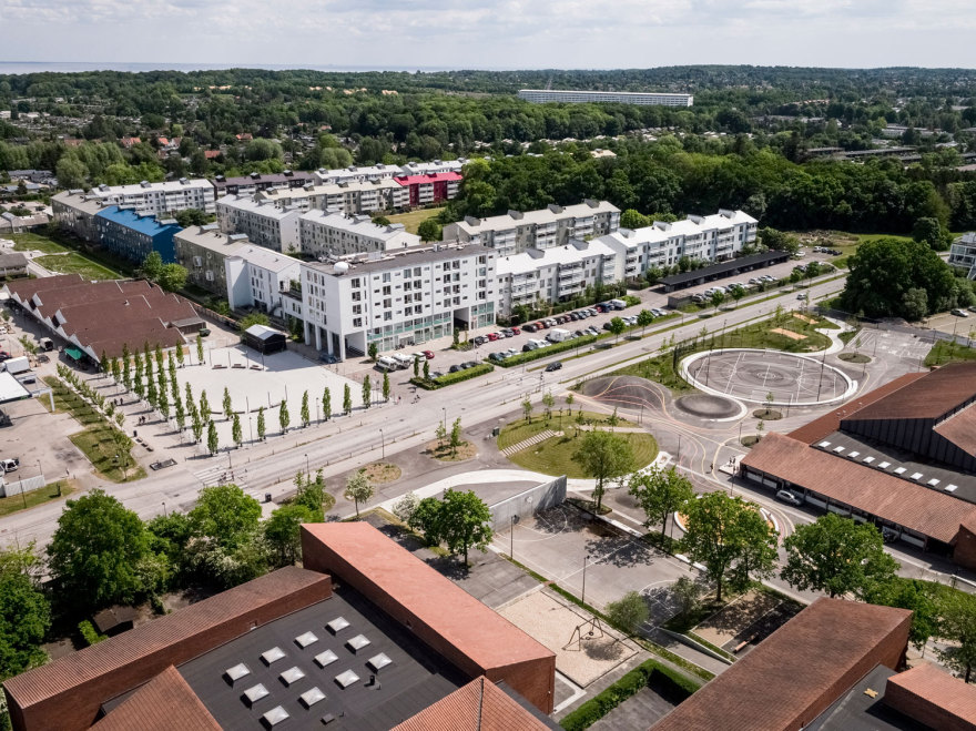 哥本哈根 Kokkedal 气候适应项目 | 水景公园与城市生活的完美融合-7