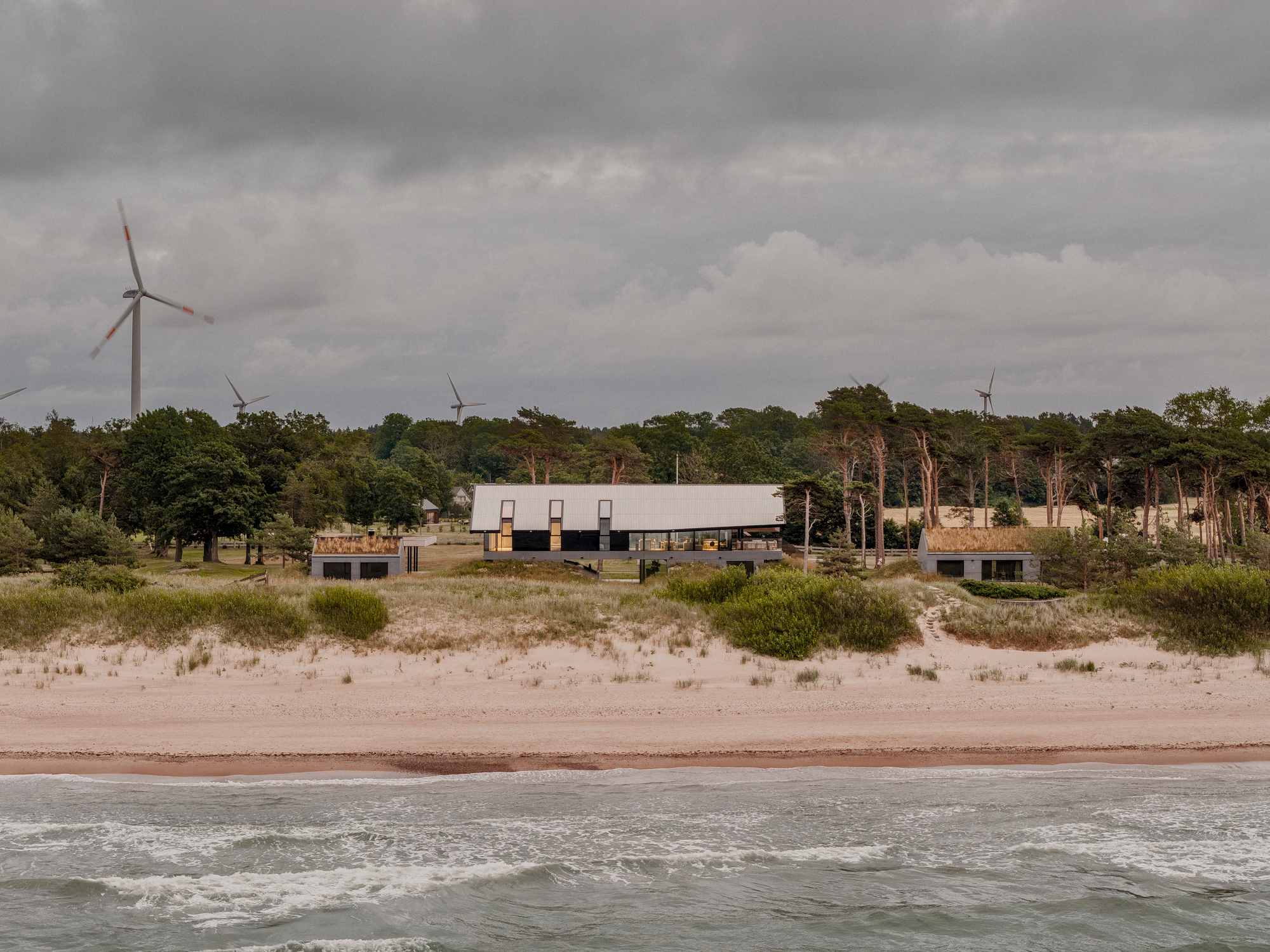 特别行政区居民住所（注：SAR一般指Special Administrative Region，即特别行政区 ，这里Residence直译为住所、住处 ，结合常见表达习惯给出这样的翻译，具体需结合更多的语境来判断 ） 丨拉脱维亚丨OAD  Open Architecture Design-10