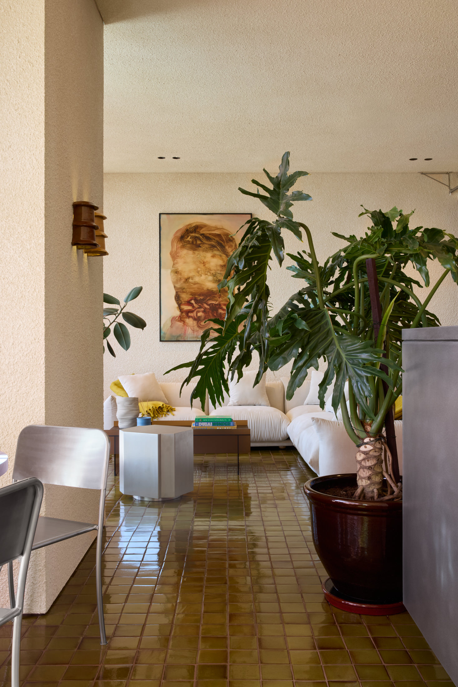 Mid-Century Vibes in Modern Dubai: Al Barari Apartment by Bone Studio.-38