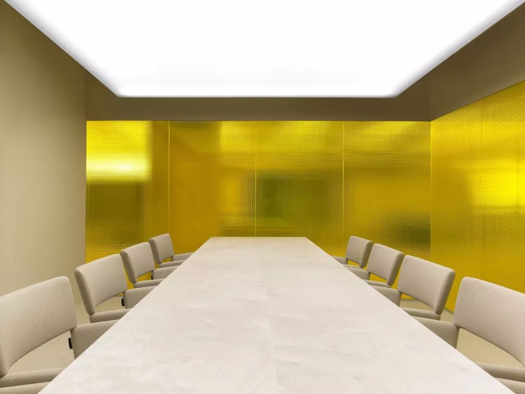 Halleroed | 雕塑艺术与自然材料的完美融合-44