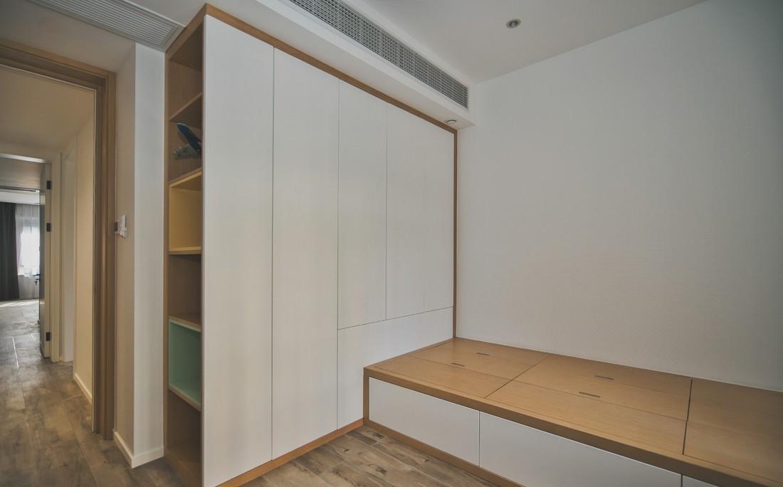 245㎡现代简约大平层,藏蓝美式卫浴柜成焦点-48