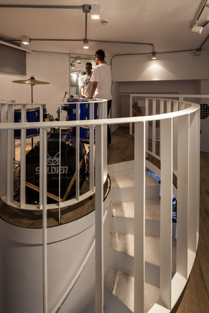 无拘无束的单身男性Loft公寓 / 上海缤视智造-30