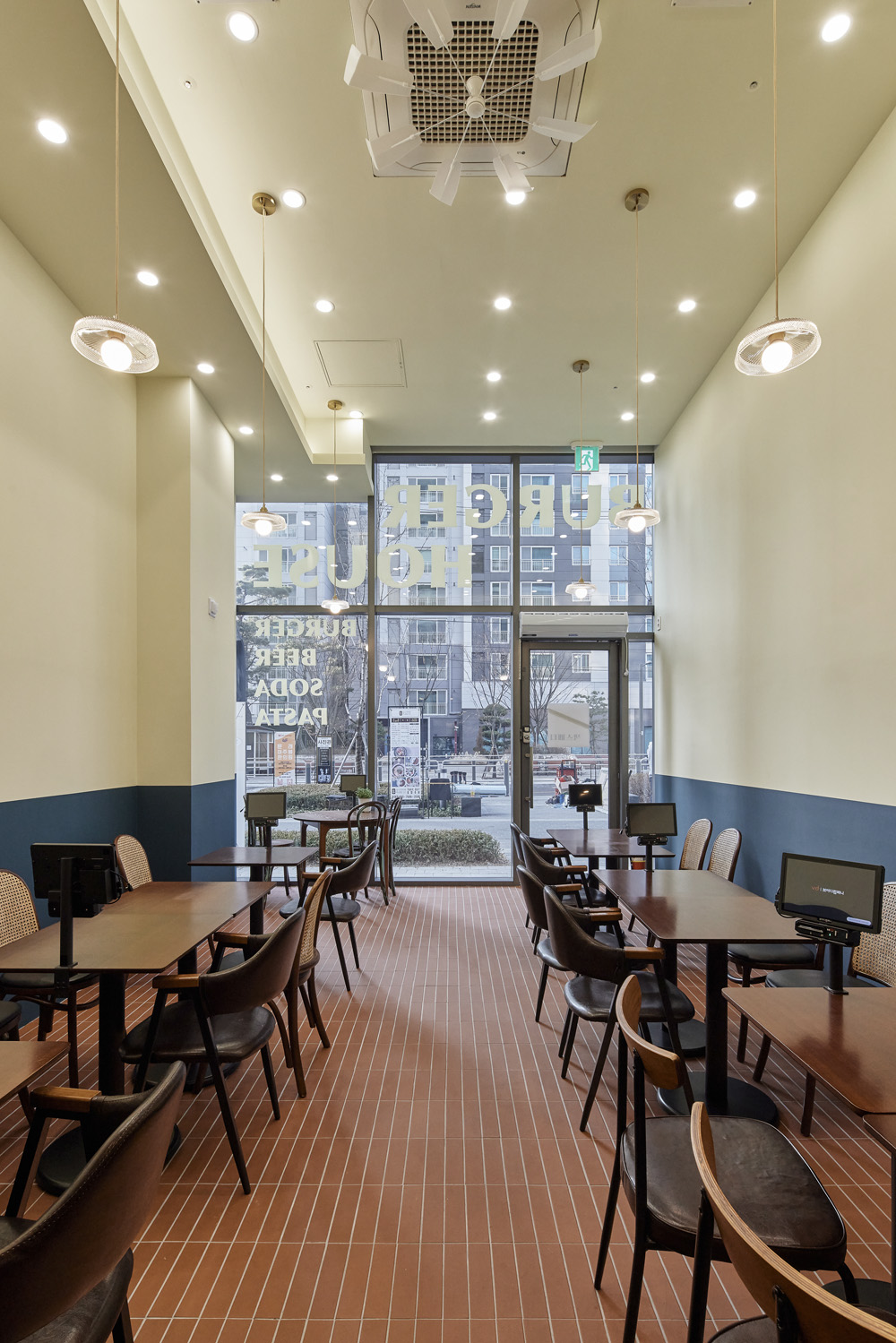 简约设计，15 平小空间的完美逆袭-11