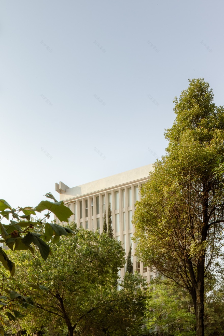 埃德加·爱伦·坡大楼丨波兰丨De Rungs Arquitectos + Firmaa-8