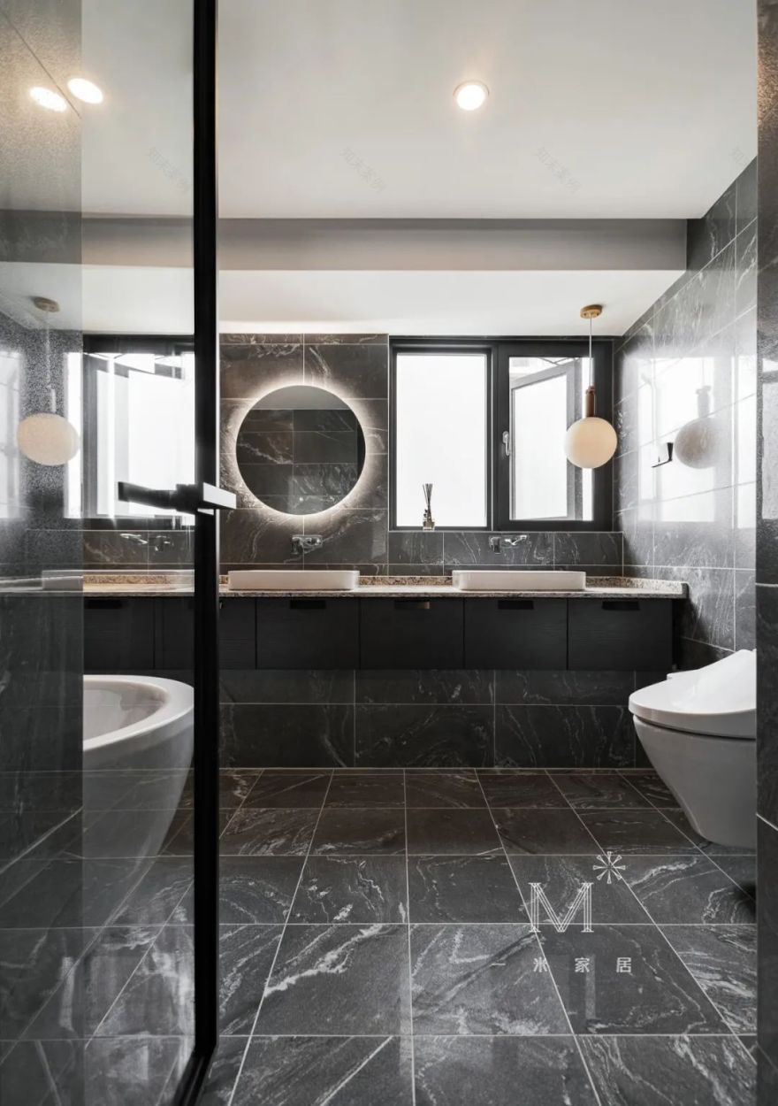 143㎡现代简约家居,演绎黑与白的时光对话-58