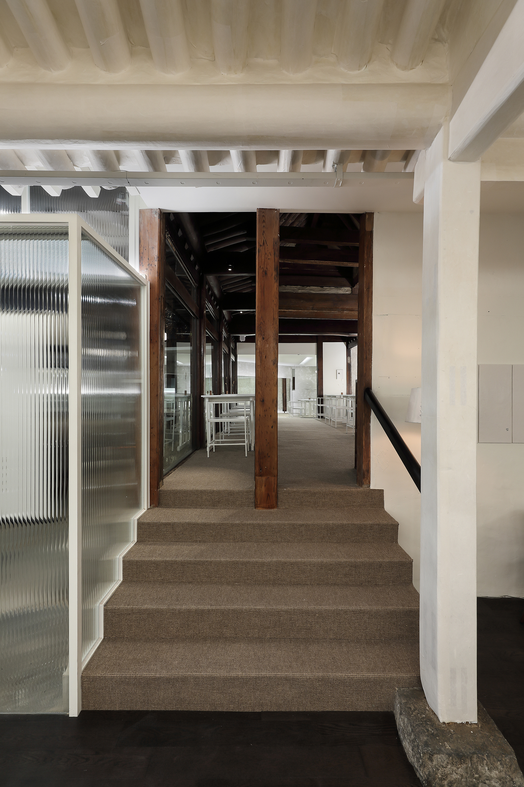 Dongnip Milbang Restaurant / Design Studio Maoom-49