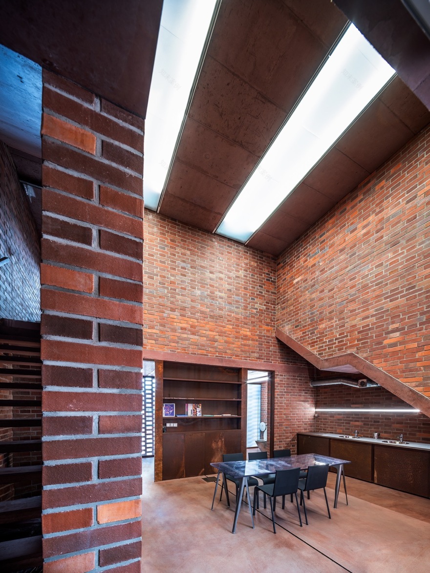 帕尔杜比采自动磨坊公共空间丨捷克帕尔杜比采丨Šépka architekti-110