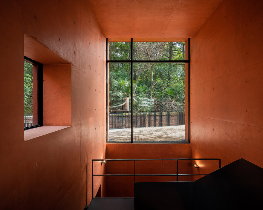 红盒子丨中国南京丨米思建筑-50