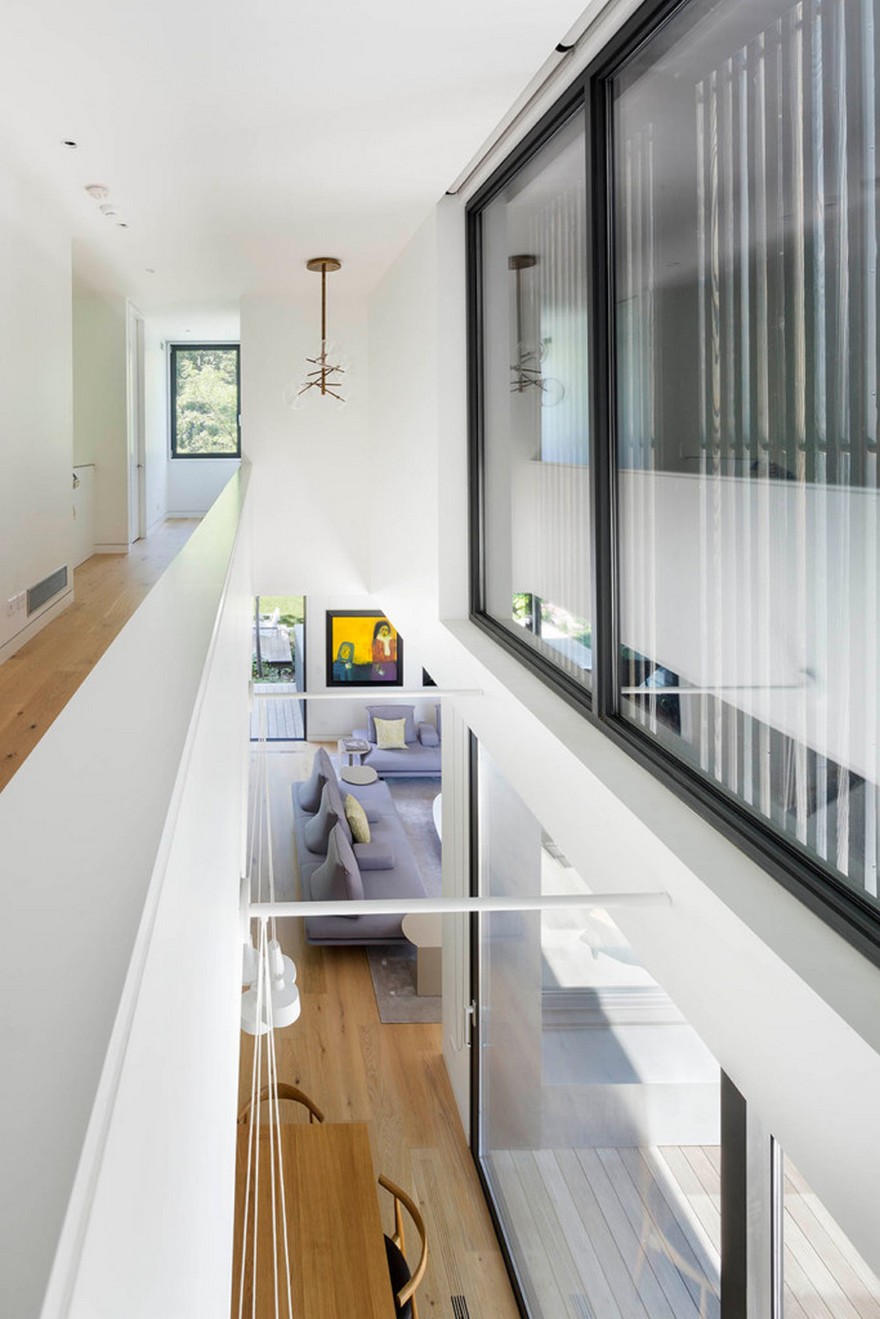 Charred Wood–Clad House in the Toronto Suburbs by Superkül-22